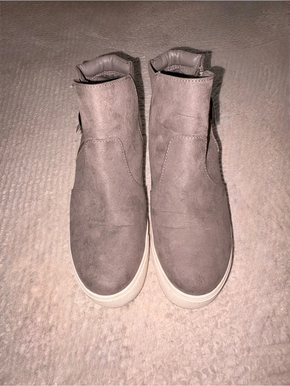 Women’s Slip-On Suede High-Top Heeled Sneakers - Gray